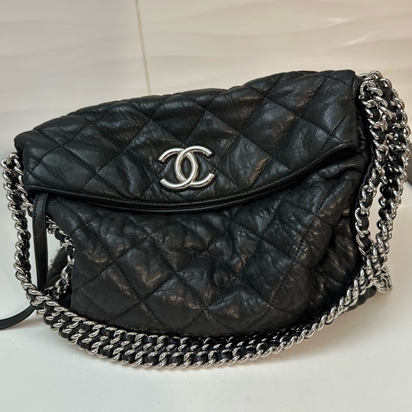 Authentic chanel bag - Picture 1 of 10